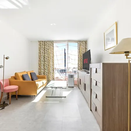 Apartamento Bright 12th Near Metro